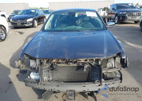 2015 Chrysler 300C z USA, uszkodzony, nr VIN 2C3CCAETXFH921907